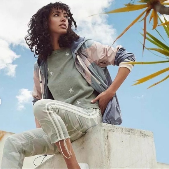 Mother The Shaker Crop Fray Pants Racer Stripe Camo Army Green Desert Print 25 - Picture 3 of 14